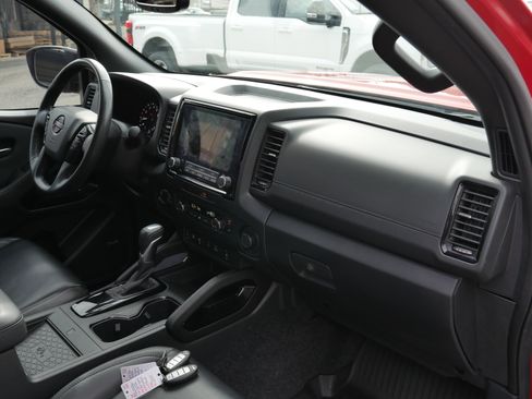 Certified 2022 Nissan Frontier PRO-4X w/ Pro-4X Premium Package image 27