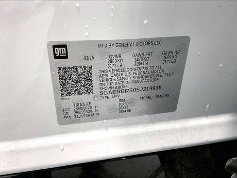 Used 2025 Buick Enclave Sport Touring FWD image 42