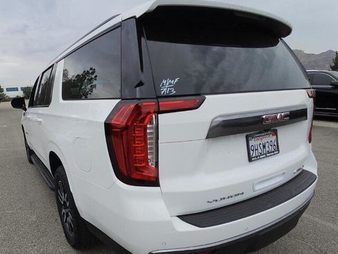 Used 2023 GMC Yukon XL AT4 AWD/4WD image 4