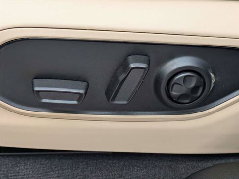 New 2026 Jeep Grand Cherokee Limited AWD/4WD image 21