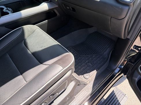 Used 2025 RAM 1500 Laramie w/ Laramie Southwest Edition AWD/4WD image 42