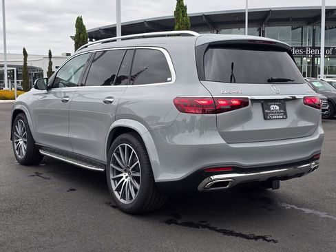 New 2026 Mercedes-Benz GLS 450 4MATIC image 4