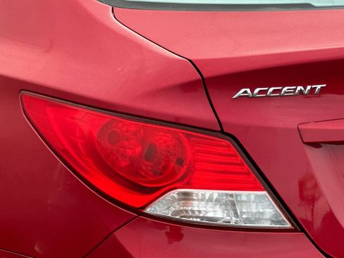 Used 2012 Hyundai Accent GLS w/ Premium Pkg 3 image 24