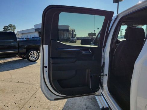 Used 2024 GMC Sierra 1500 SLT w/ SLT Premium Plus Package image 26