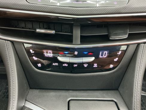 Used 2017 Cadillac CT6 Premium Luxury RWD image 35