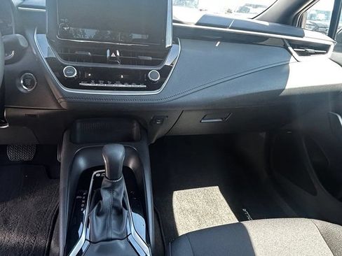 Used 2025 Toyota Corolla SE FWD image 8
