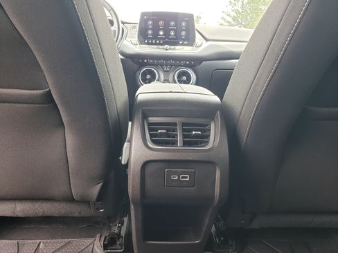Used 2024 Chevrolet Blazer LT w/ LPO, Floor Liner Package FWD image 30