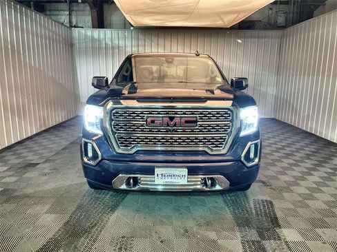 Used 2019 GMC Sierra 1500 Denali w/ Denali Ultimate Package image 3