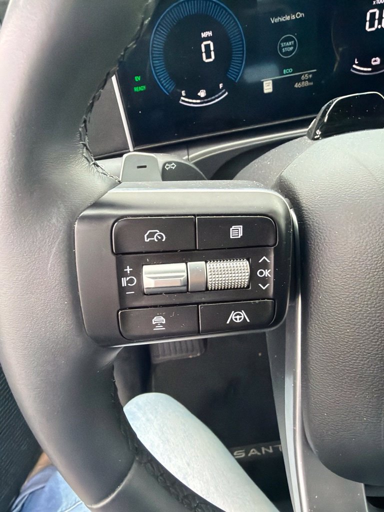 Used 2026 Hyundai Santa Fe SEL AWD/4WD image 13