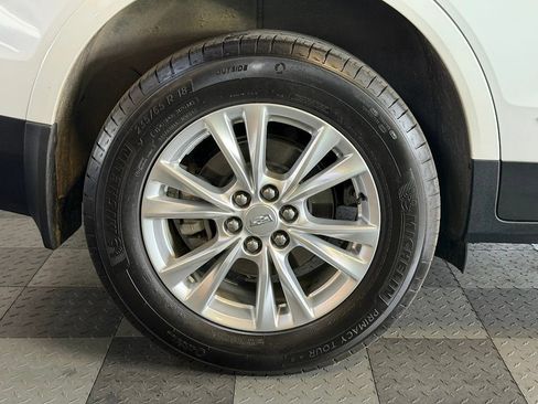 Used 2023 Cadillac XT5 Luxury AWD/4WD image 30