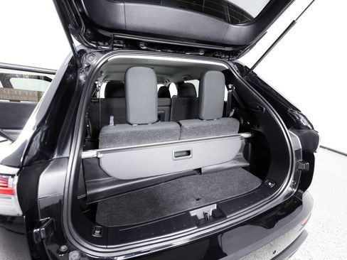 Used 2025 Mitsubishi Outlander ES FWD image 14