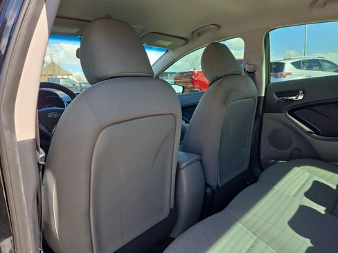 Used 2015 Kia Forte LX image 16