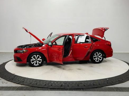 Used 2024 Honda Civic LX image 13