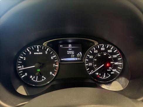 Used 2016 Nissan Altima 2.5 SL FWD image 19