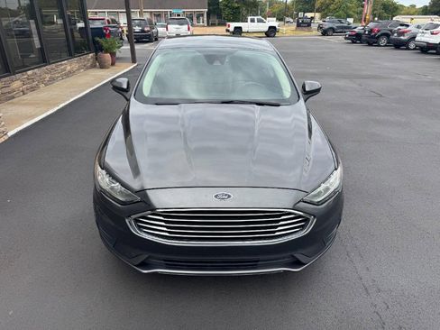 Used 2020 Ford Fusion SE image 8