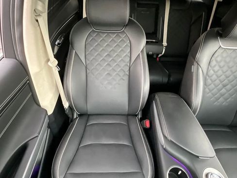 Used 2025 Genesis Electrified GV70 Advanced w/ Prestige Package image 21