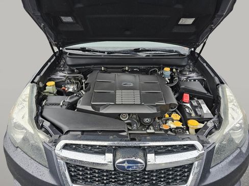 Used 2013 Subaru Legacy 3.6R Limited image 18