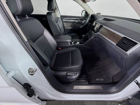 Used 2022 Volkswagen Atlas SE image 31