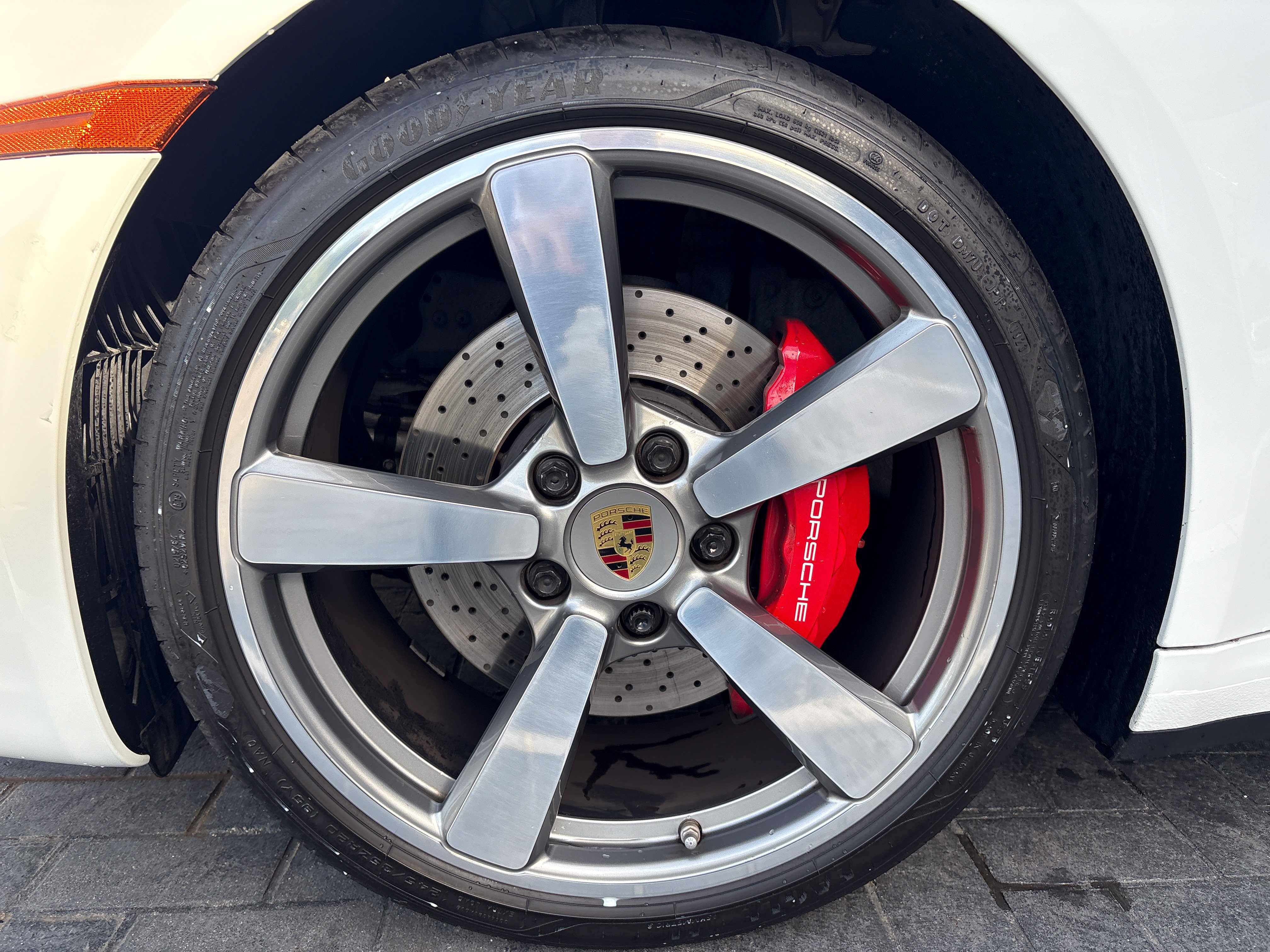 Used 2020 Porsche 911 GT3 RS image 5