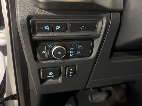 Used 2022 Ford F150 Lariat w/ Equipment Group 502A High AWD/4WD image 36