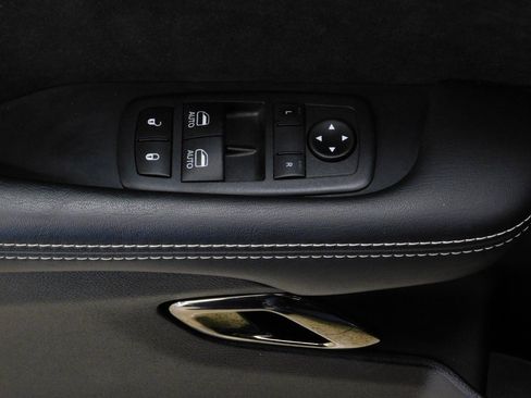 Used 2020 Dodge Challenger SRT Hellcat w/ Plus Package image 39