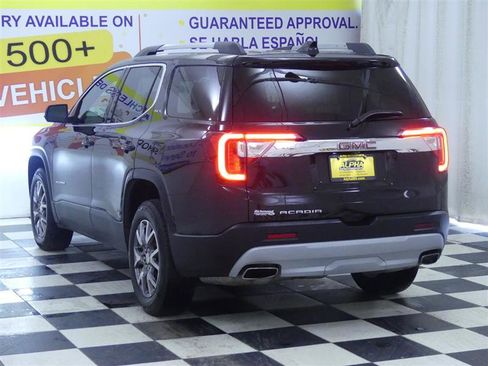 Used 2020 GMC Acadia SLT w/ Driver Alert Package II image 5