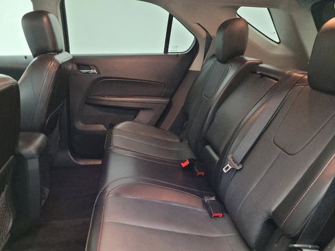 Used 2016 Chevrolet Equinox LTZ w/ Enhanced Convenience Package image 18