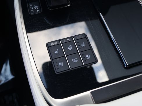 Used 2024 Lexus LS 500 F Sport image 30