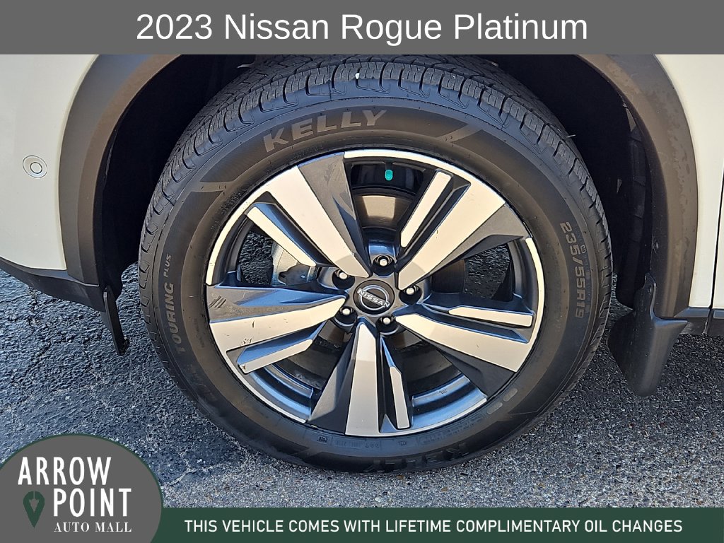 Used 2023 Nissan Rogue Platinum w/ Platinum Premium Package FWD image 16