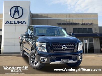 Used 2017 Nissan Titan PRO-4X w/ Pro-4x Convenience Package