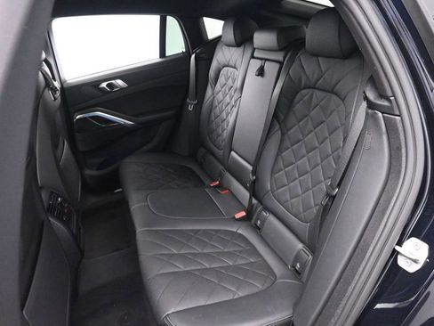 Used 2024 BMW X6 xDrive40i w/ Parking Assistance Package AWD/4WD image 19