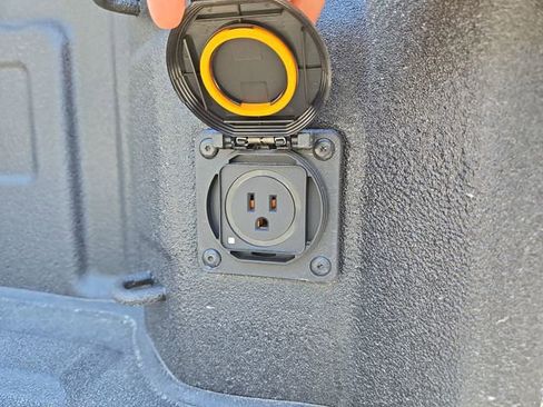 New 2026 GMC Sierra 1500 Elevation image 33