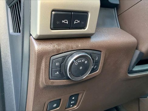 Used 2022 Ford F250 King Ranch w/ Tremor Off-Road Package AWD/4WD image 36