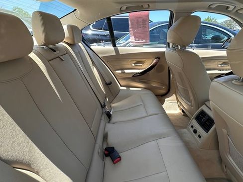 Used 2013 BMW 328i xDrive Sedan AWD/4WD image 7