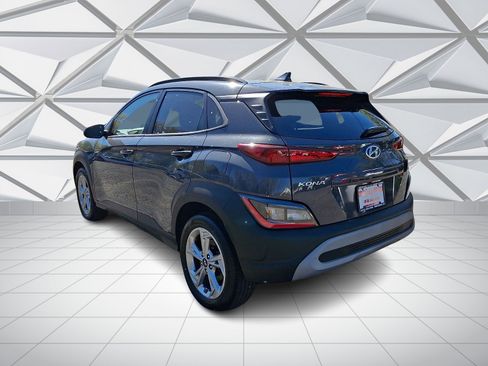 Used 2023 Hyundai Kona SEL AWD/4WD image 7
