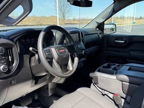 Used 2020 GMC Sierra 1500 Base image 16