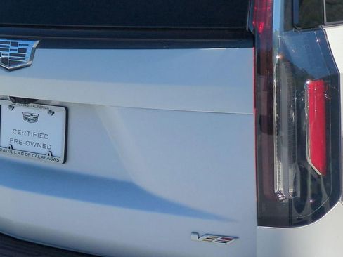 Certified 2024 Cadillac Escalade V w/ Heavy-Duty Trailer Package image 24