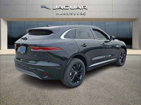 New 2026 Jaguar F-PACE R-Dynamic S image 4