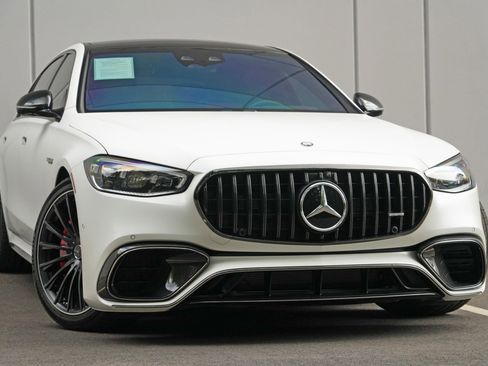 Used 2025 Mercedes-Benz S 63 AMG S image 4
