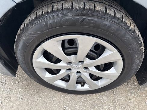 Used 2023 Toyota Corolla LE image 8