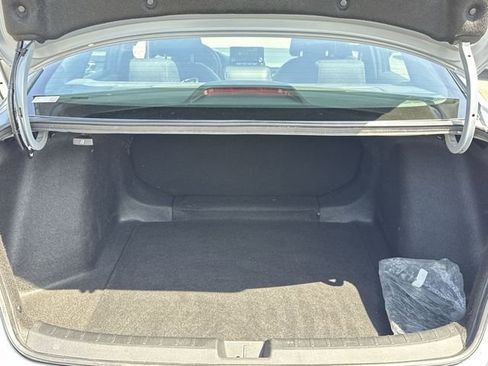 Used 2024 Honda Civic Sport image 10