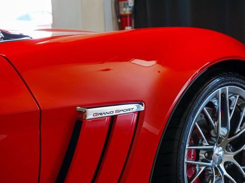 Used 2012 Chevrolet Corvette Grand Sport w/ 2LT Preferred Equipment Group RWD image 78
