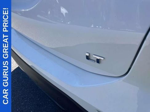 Used 2022 Chevrolet Equinox LT FWD image 9