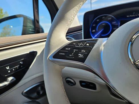 Used 2023 Mercedes-Benz EQE 350+ SUV w/ Exclusive Trim Package image 26