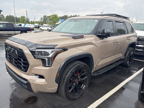 Used 2025 Toyota Sequoia TRD Pro AWD/4WD image 1