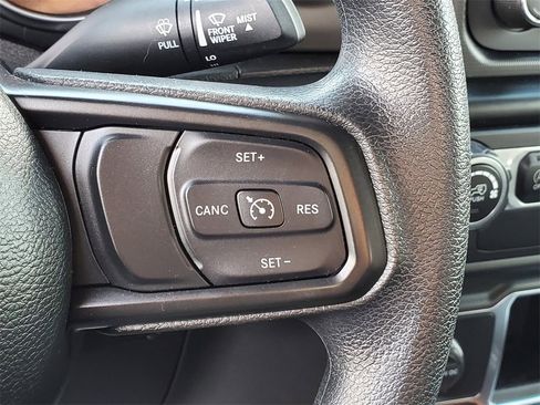 Used 2021 Jeep Wrangler Unlimited Sport image 12