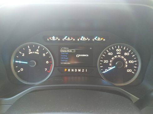 Used 2015 Ford F150 XLT w/ Equipment Group 301A Mid image 11