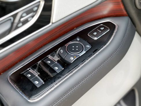 Used 2023 Lincoln Navigator L Reserve AWD/4WD image 17