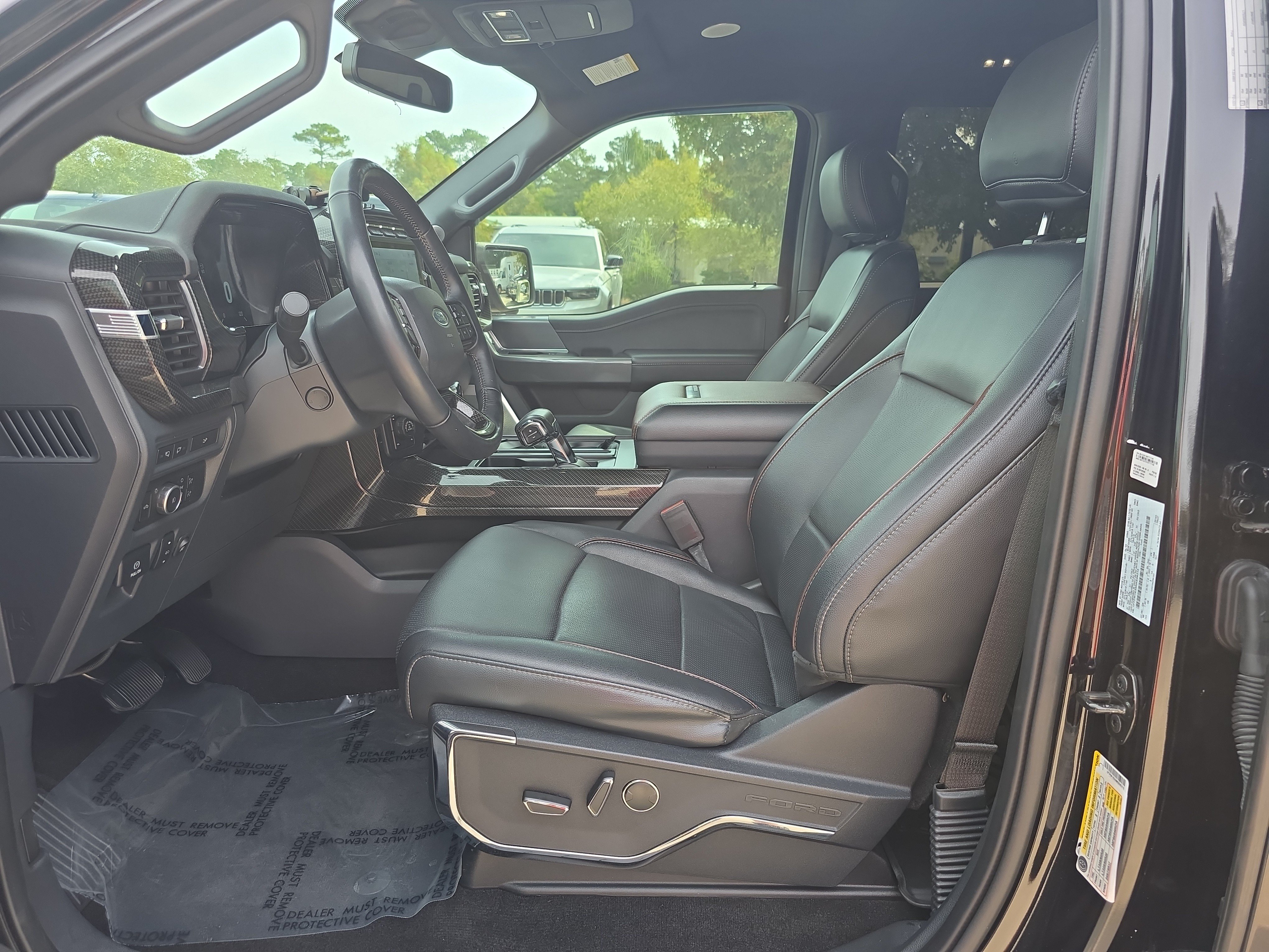 Used 2022 Ford F150 Lariat w/ Equipment Group 502A High AWD/4WD image 15