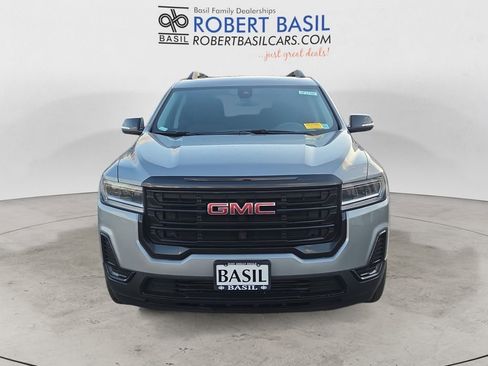 Used 2023 GMC Acadia SLE w/ Driver Convenience Package AWD/4WD image 8